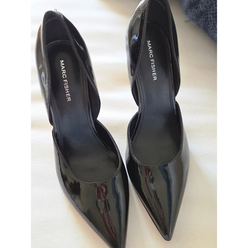 Marc Fisher Black Patent Pointed Toe Pumps New Without Box Size 8.5 Timeless